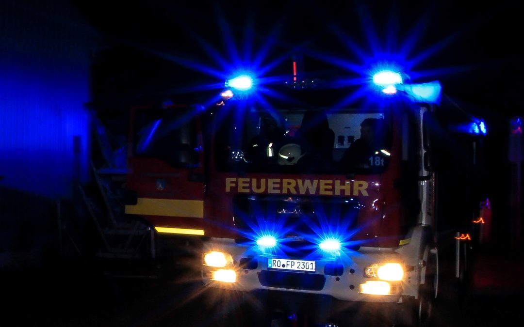 Großbrand-Übungs-Einsatz in der Priener Stippelwerft