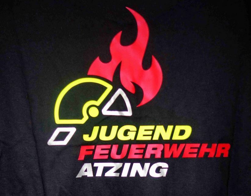 Froher Jahreswechsel bei Atzinger Jugendfeuerwehr