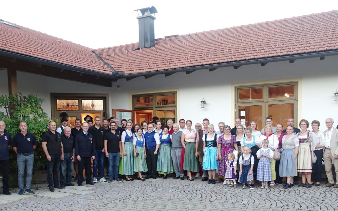 Feuerwehr- und Tourismusfreundschaft seit über  40 Jahren zwischen Hasselbach im Taunus und Prien a. Chiemsee